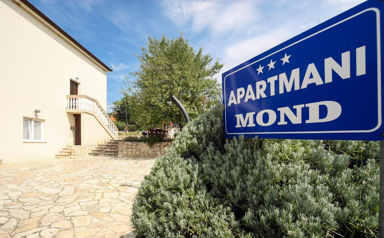 Apartments Mond 고르니 카린 외부 사진