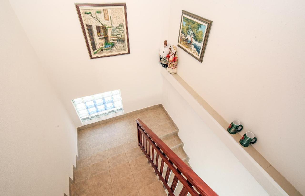 Apartments Mond 고르니 카린 외부 사진